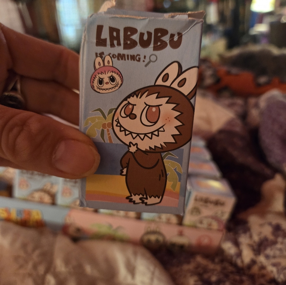 Cute Labubu Keychain - Picture 2 of 5